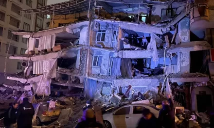 دقيقة من الرعب.. فيديوهات ترصد ما فعله زلزال “كهرمان مرعش”