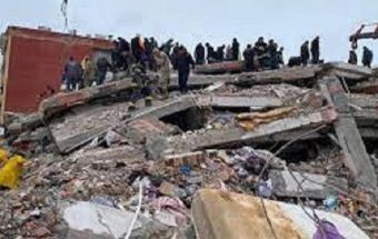 قادة العالم يعزون في ضحايا الزلازل بتركيا وسوريا