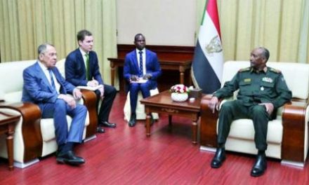 حديث البرهان عن دمج «الدعم السريع» في الجيش يثير جدلاً في السودان
