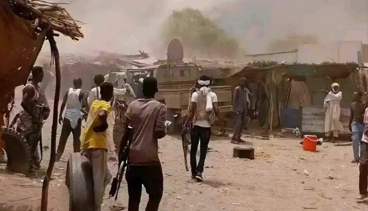 الجيش يكبد الملي.شيا خسائر ويضرب معسكر بليل بنيالا…