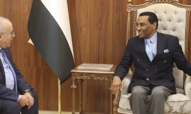 رئيس الوزراء يلتقي مبعوث الأمم المتحدة