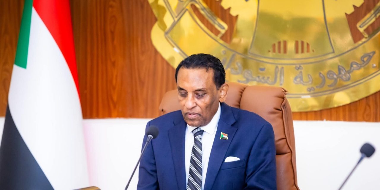 رئيس الوزراء يصدر قراراً بإعفاء الاثاث والأجهزة الكهربائية من الجمارك