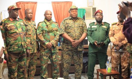 رئيس حركة شباب التغيير والعدالة يلتقي برئيس هيئة الأركان بالتحالف السوداني