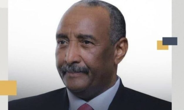 البرهان يُعيّن المعتصم عبدالله نائباً أول لمحافظ بنك السودان المركزي