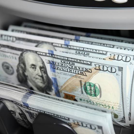 أسعار الدولار و العملات الأجنبية مقابل الجنيه السوداني اليوم الإثنين 3 نوفمبر 2025