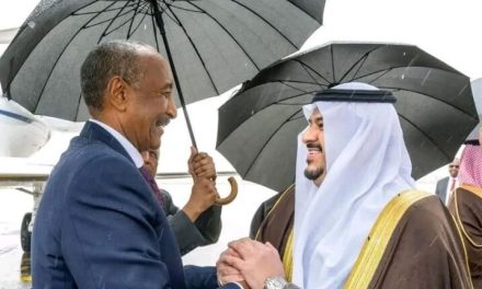 البرهان يصل الرياض…