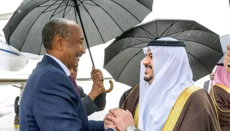 البرهان يصل الرياض…