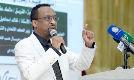 كلمة وزير الثقافة والإعلام في الملتقى التفاكري لفعاليات جنوب دارفور