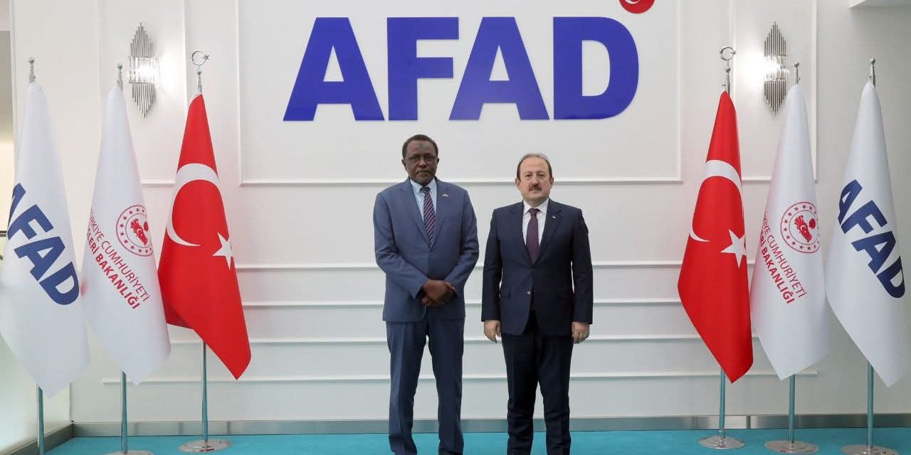 سفير السودان بأنقرة يبحث مع إدارة الكوارث سبل تعزيز الدعم الإنساني للبلاد