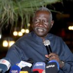 رسالة عقار للإعلام والسياسيين: الابتعاد عن التشاكس والتوجه لتعبئة الشعب لتحقيق النصر.