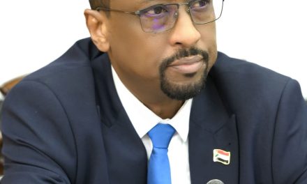 الإعيسر يطلق تصريحات صحفية جديدة بشأن التراث السوداني