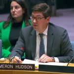 دبلوماسي أمريكي يكشف عن وجود جسر جوي بين الإمارات والسودان…