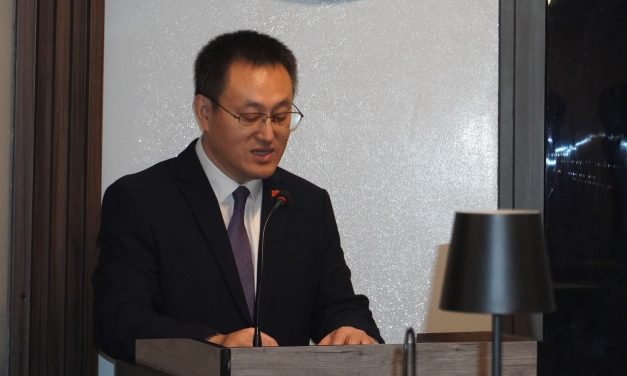 سفير الصين بالسودان يصنع خطوة جديدة في طريق التعاون بين البلدين…