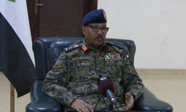 ابراهيم جابر يستقبل الوفد الصحفي الزائر لمدينة الخرطوم.