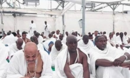 رئيس الوزراء يعين أميناً عاماً للحج