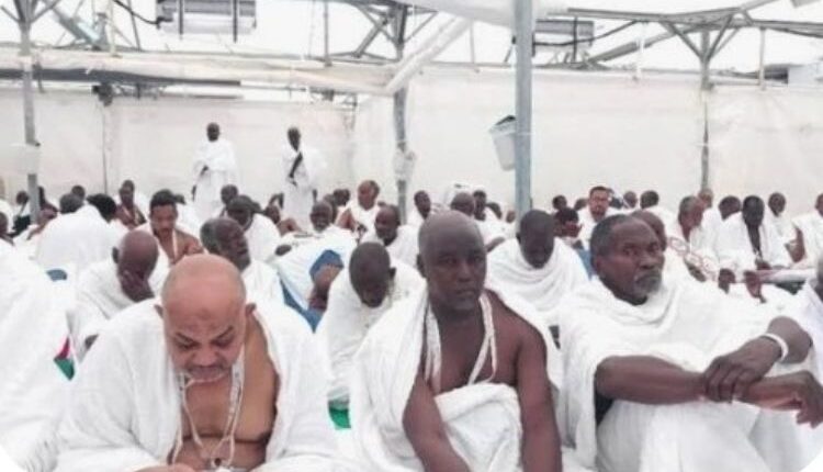 رئيس الوزراء يعين أميناً عاماً للحج