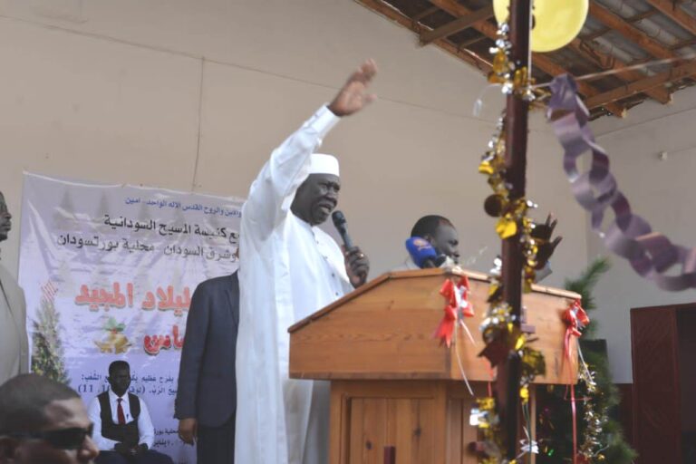 عقار يفند مزاعم الحرب ويؤكد: الصراع يهدف لتغيير ديمغرافية السودان