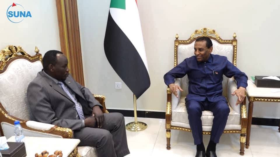 رئيس الوزراء يستعرض ترتيبات موسم حج 1447هـ…