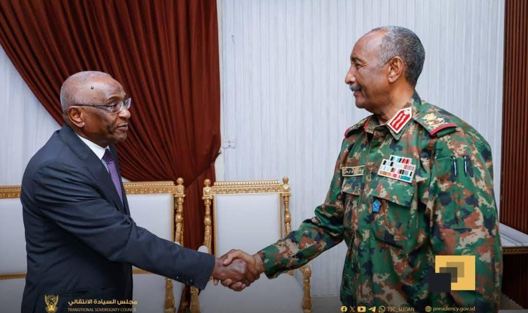 البرهان يوجه سفير السودان الجديد لدى نيجيريا بتعزيز التعاون الإستراتيجي