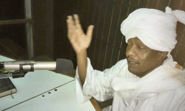 الموت يغيب البروفيسور صلاح الدين الفاضل