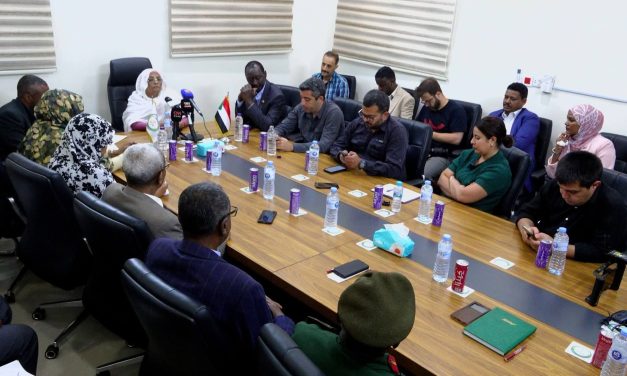 بالأرقام والأدلة.. النائب العام يكشف للصحافة التركية فظائع المليشيا وتورط الإمارات في حرب السودان