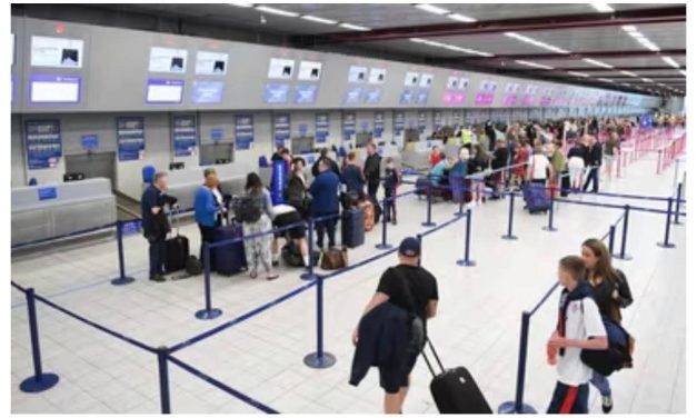 مطار ميامي يشهد حالة طوارئ نتيجة وجود طرد مشبوه…