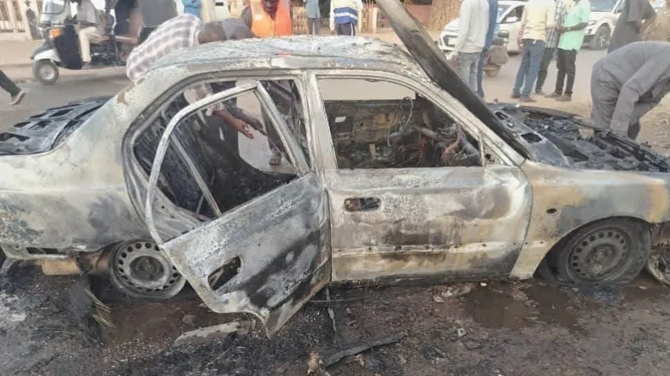 انفجار “قرنيت” يهز وسط ود مدني ويخلف إصابات وتدمير مركبة