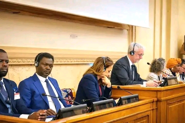 مني أركو مناوي يستعرض مأساة دارفور في قلب البرلمان الفرنسي…