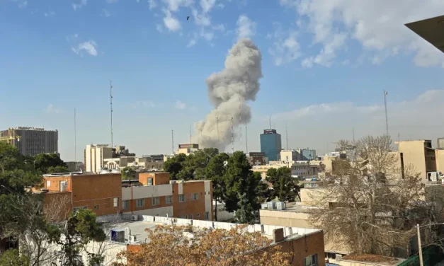 خارطة النيران تتسع: تفاصيل الهجوم الأمريكي والإسرائيلي على إيران