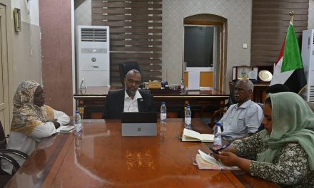 وزير الصحة يثمن جهود منظمة سقيا السودان في المجال الصحي…