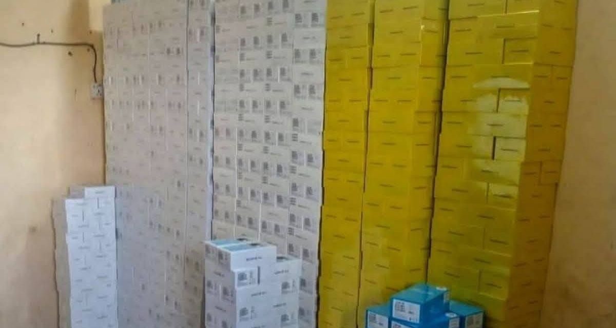 تقدر ب 2 تريليون جنيه.. إحباط أضخم عملية تهريب تقنية