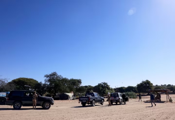 تشاد تبدأ إجلاء (2300) لاجئ من المناطق الحدودية مع السودان…