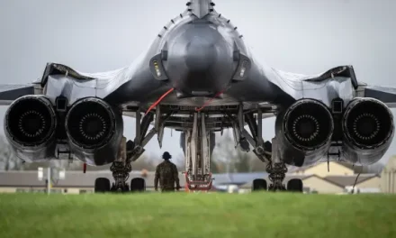 حرب إيران :  اليوم الـ17 للمواجهة… ضربات تهز إسرائيل وانفجارات في قلب طهران