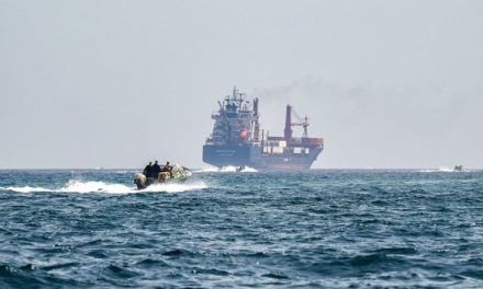 عاجل : إغلاق مضيق هرمز